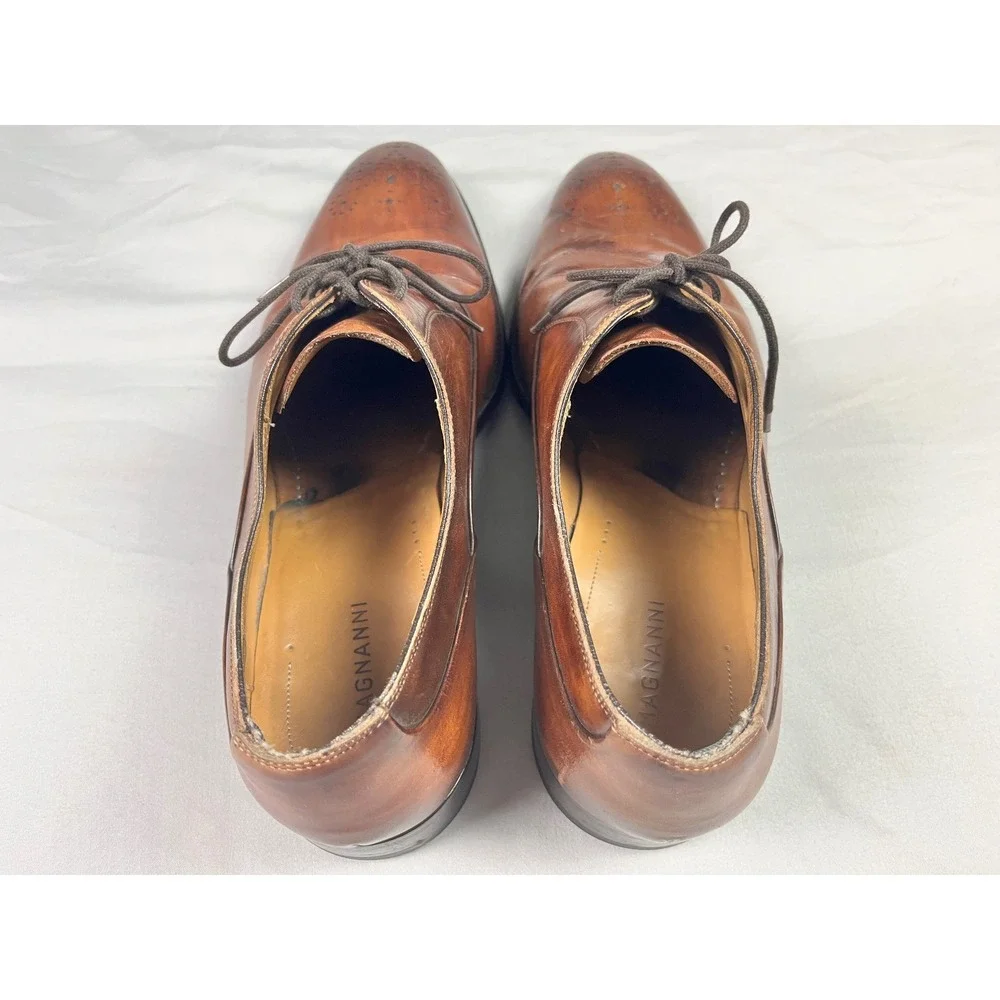 Magnanni leather oxfords
